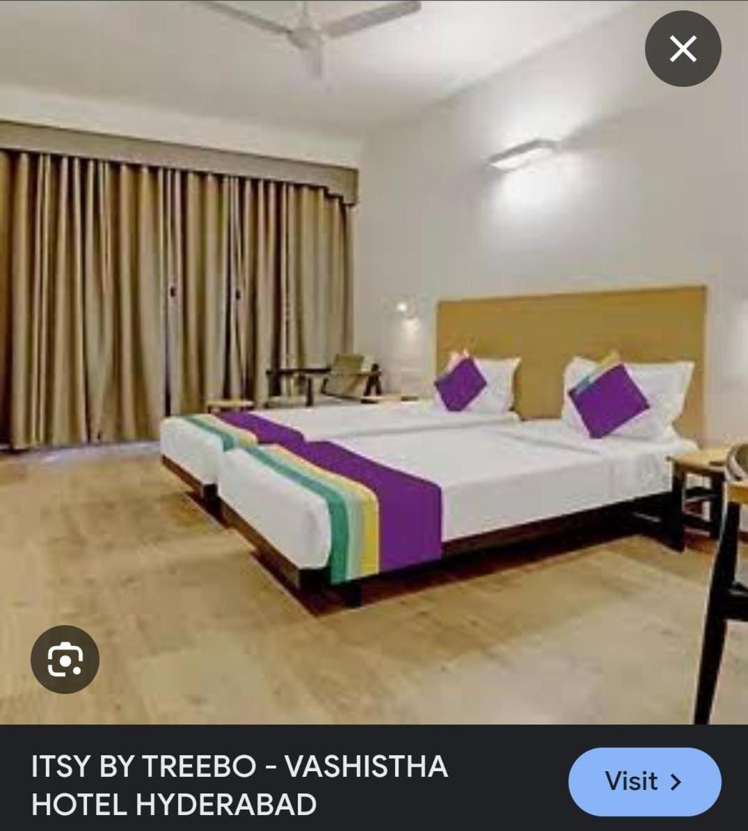 Blossom Rooms Hotel Vashishtha - Free Lunch Or Dinner- Free Breakfast Hyderabad Bagian luar foto